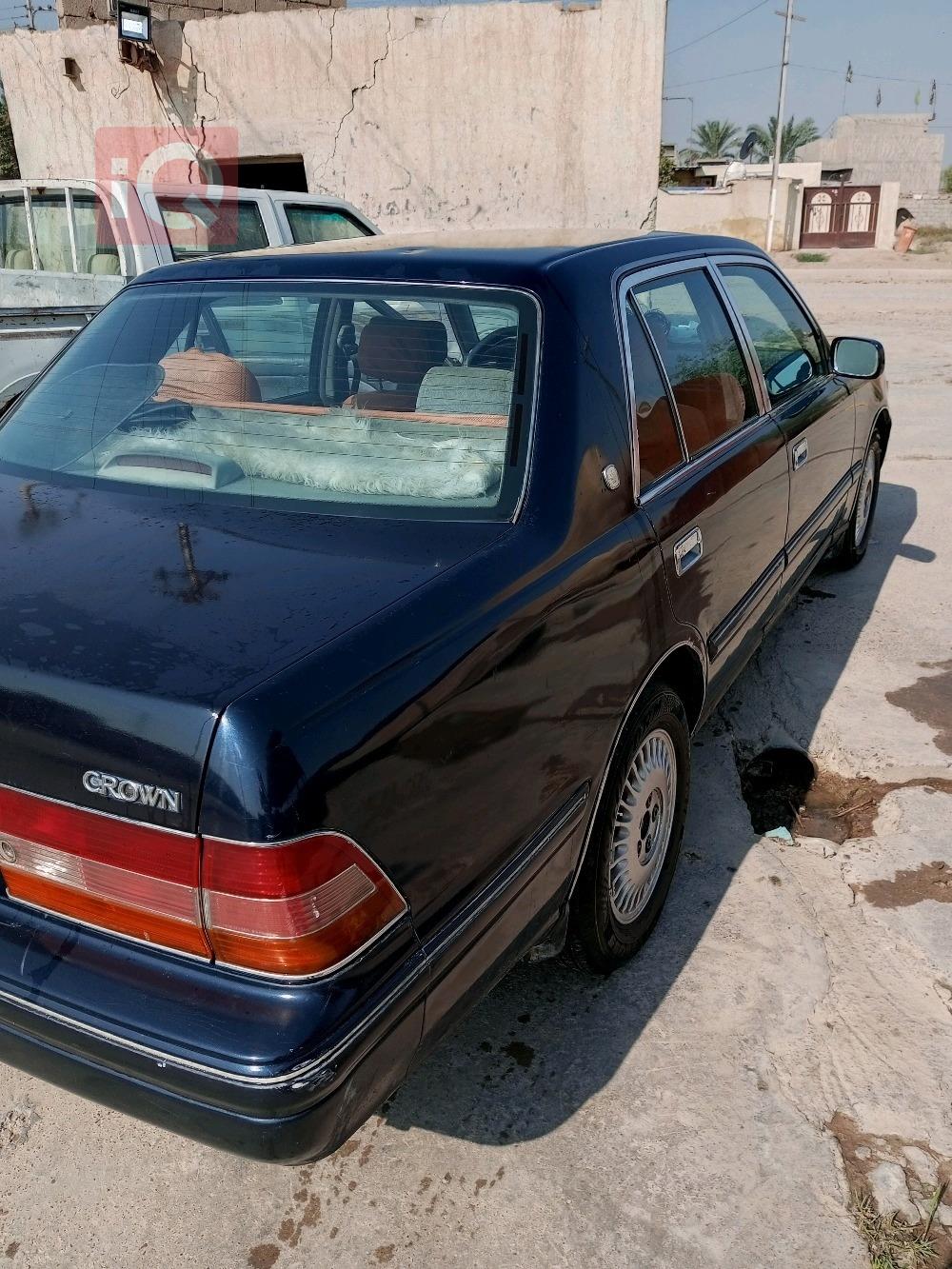 تويوتا كراون